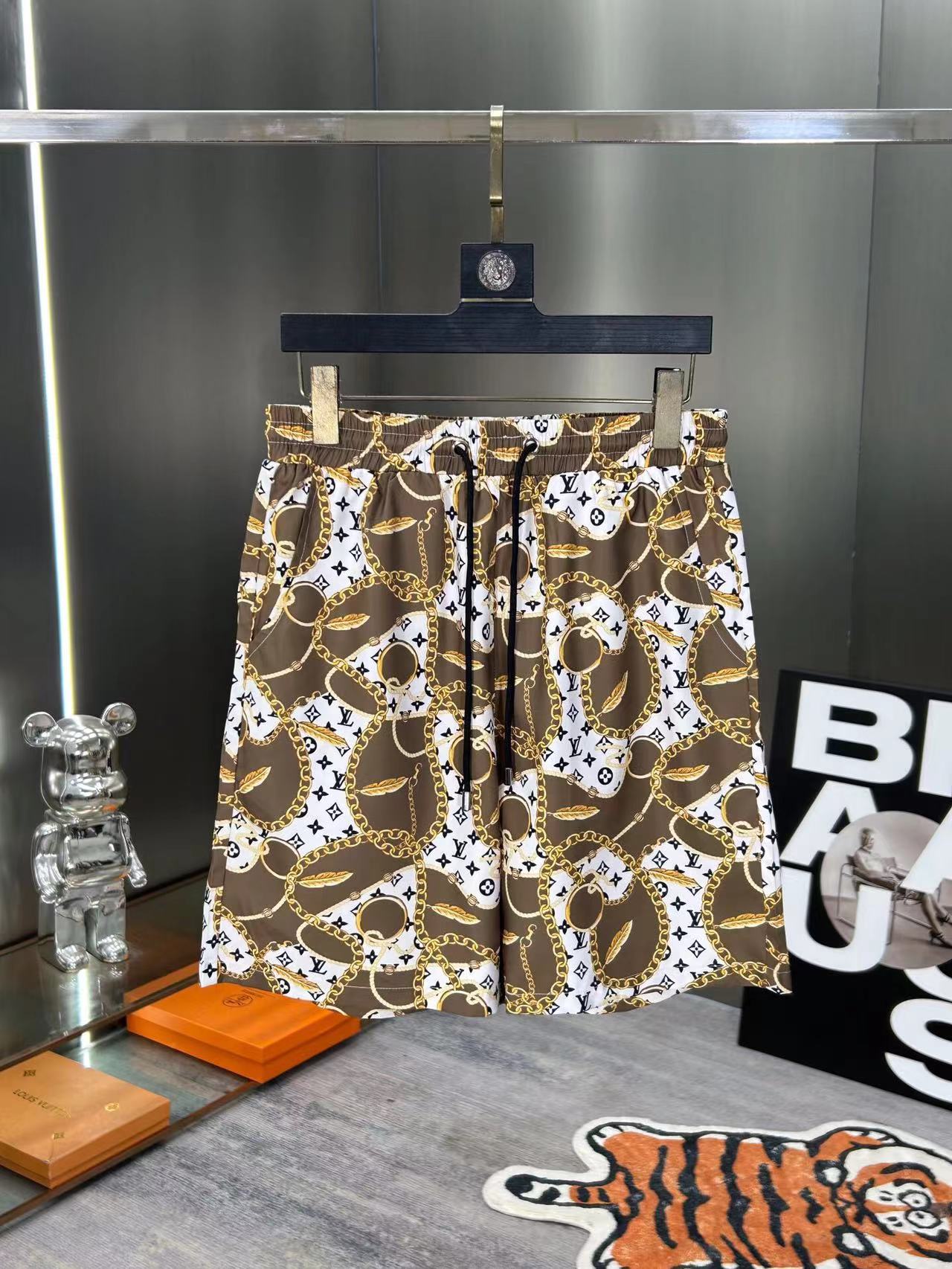 Louis Vuitton Short Pants